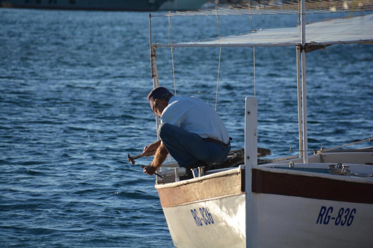 Lastin Dvor Rogoznica  Esterno foto